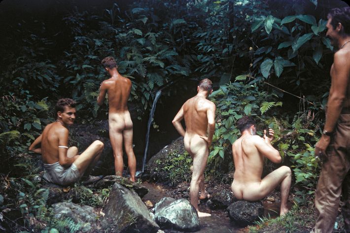 nude male soldiers