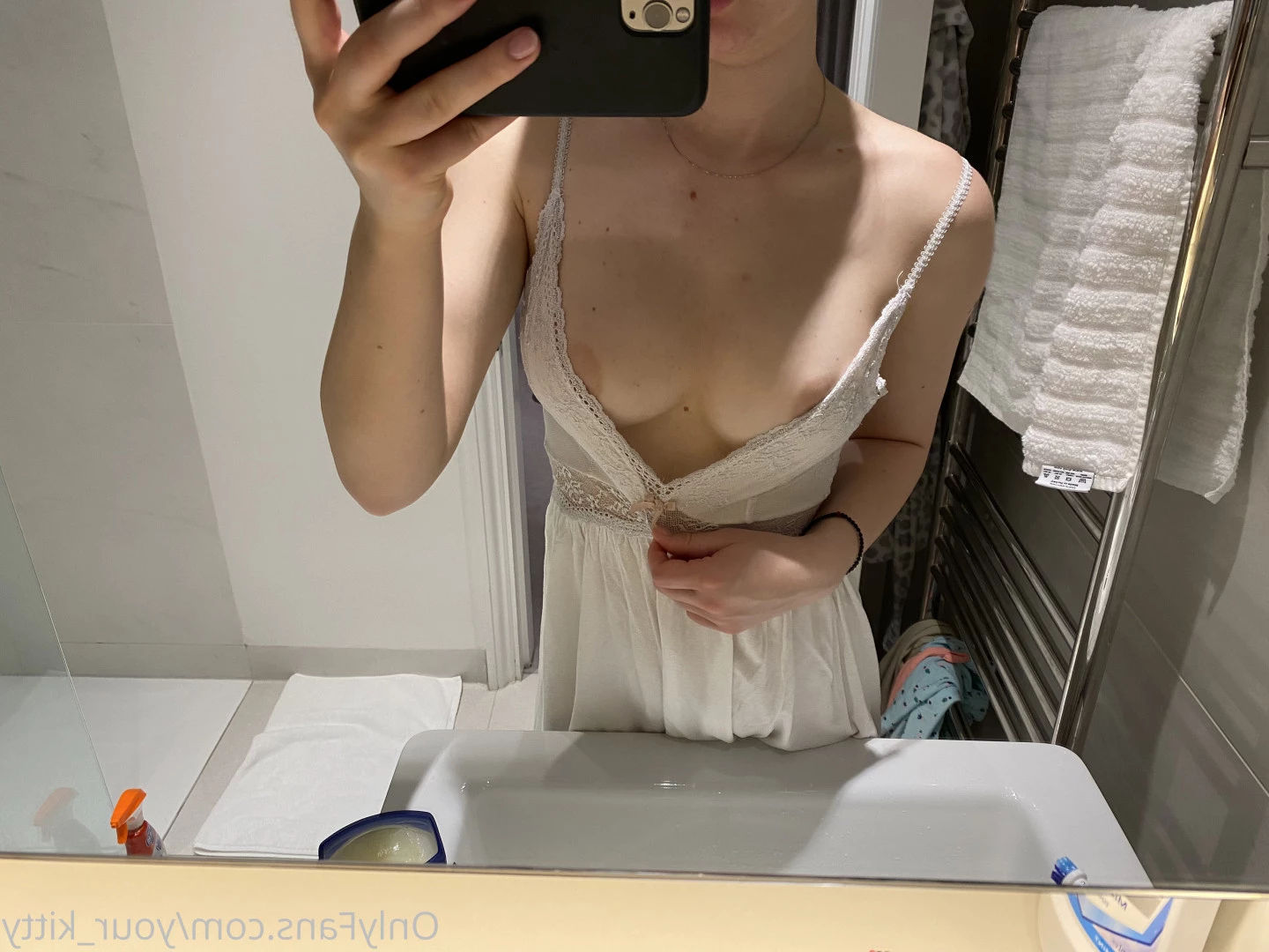 Miss Kitty Onlyfans tranny photos