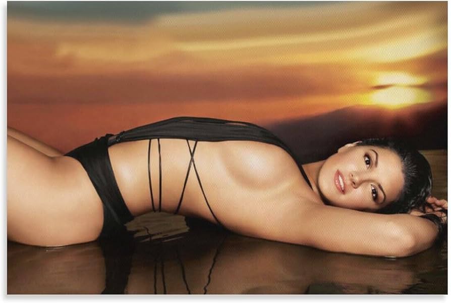 akram azad recommends gina carano boobs pic