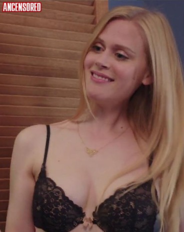 diana fimbres recommends janet varney nude pic