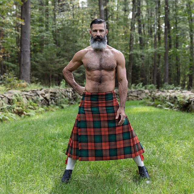 chris j thomas add nude men in kilts photo