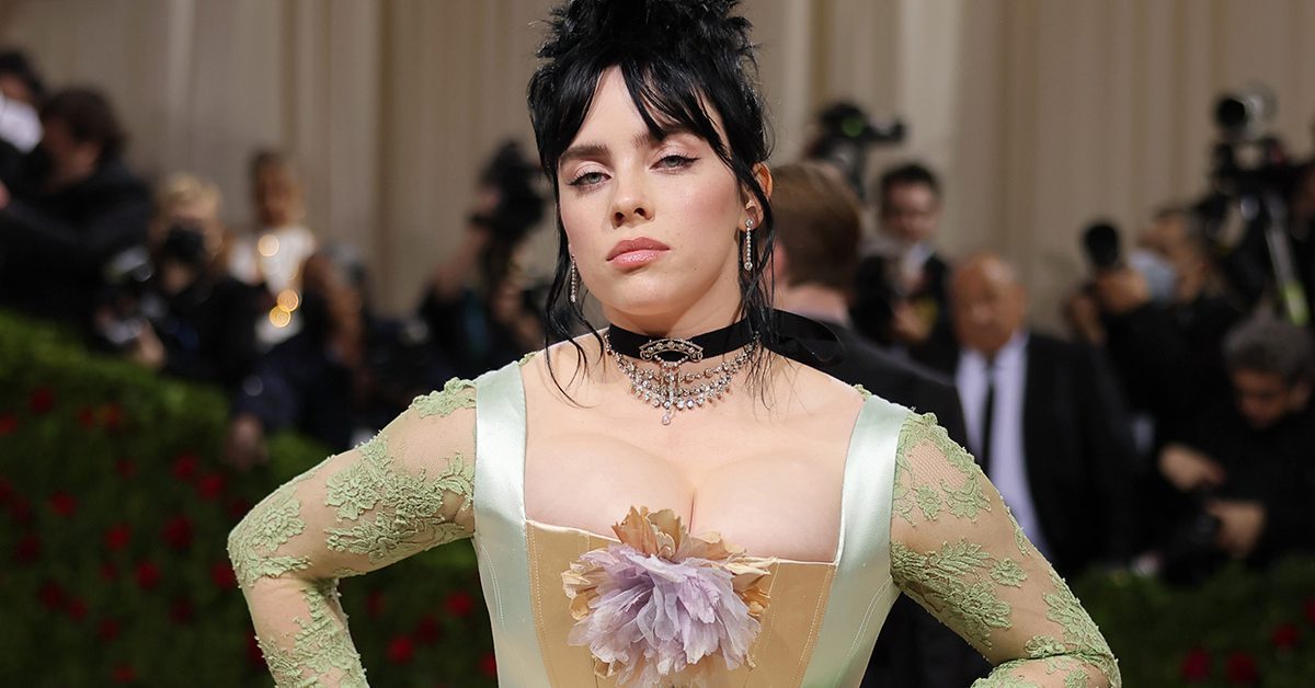 betsy dickinson add photo billie eilish huge titties