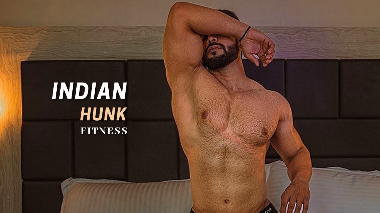 indian nude hunk