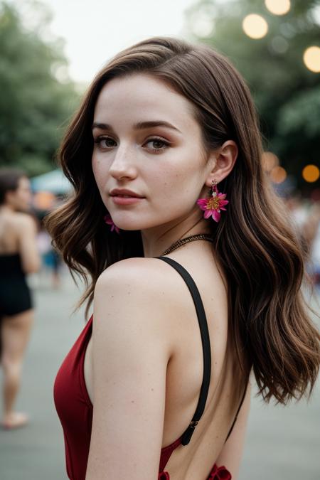 amber smith sweeney recommends Kaitlyn Dever Nude Pics