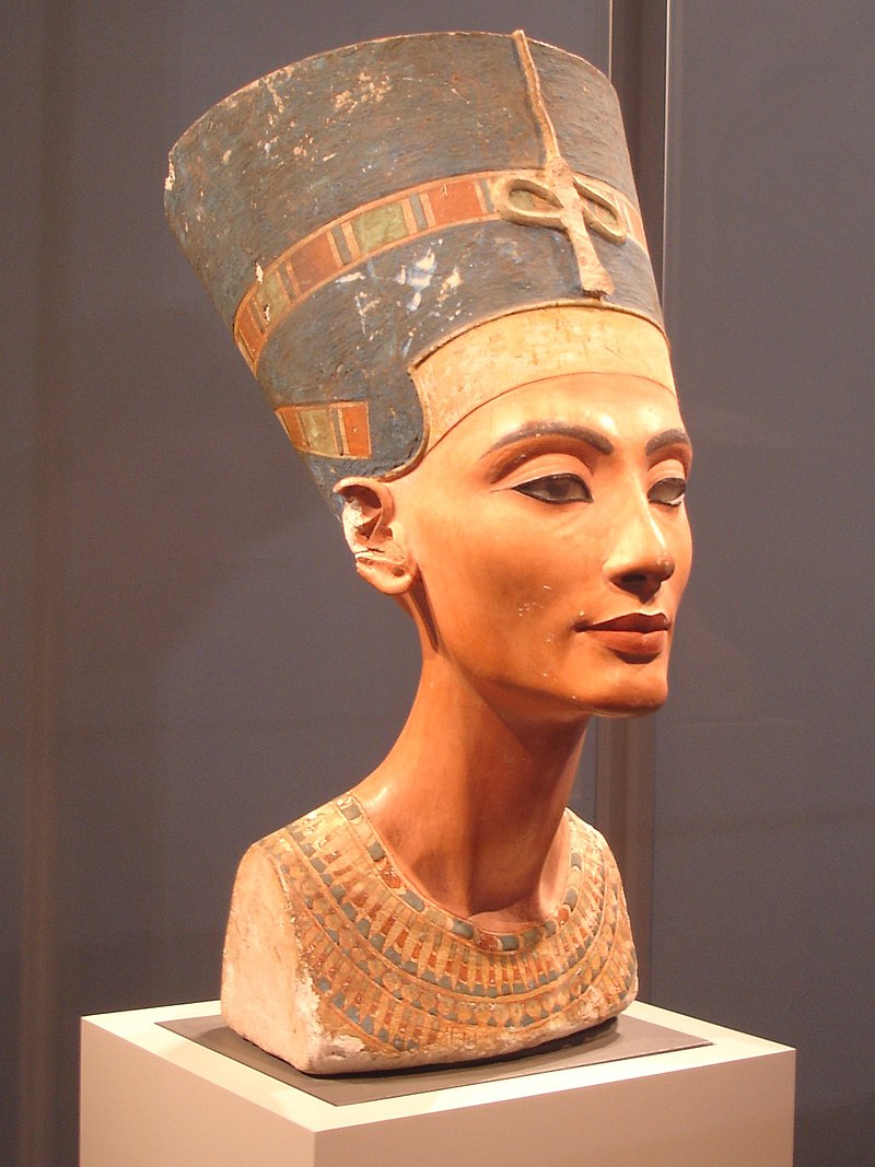 Best of Nefertiti transexual