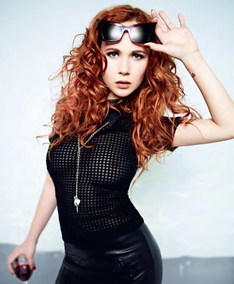 doris kee add juno temple hot photo