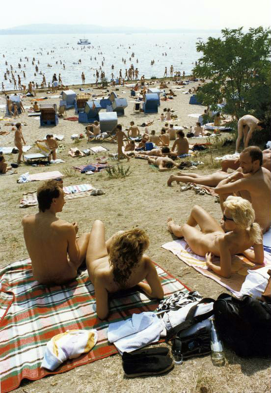 70s Nudists essen wichsen