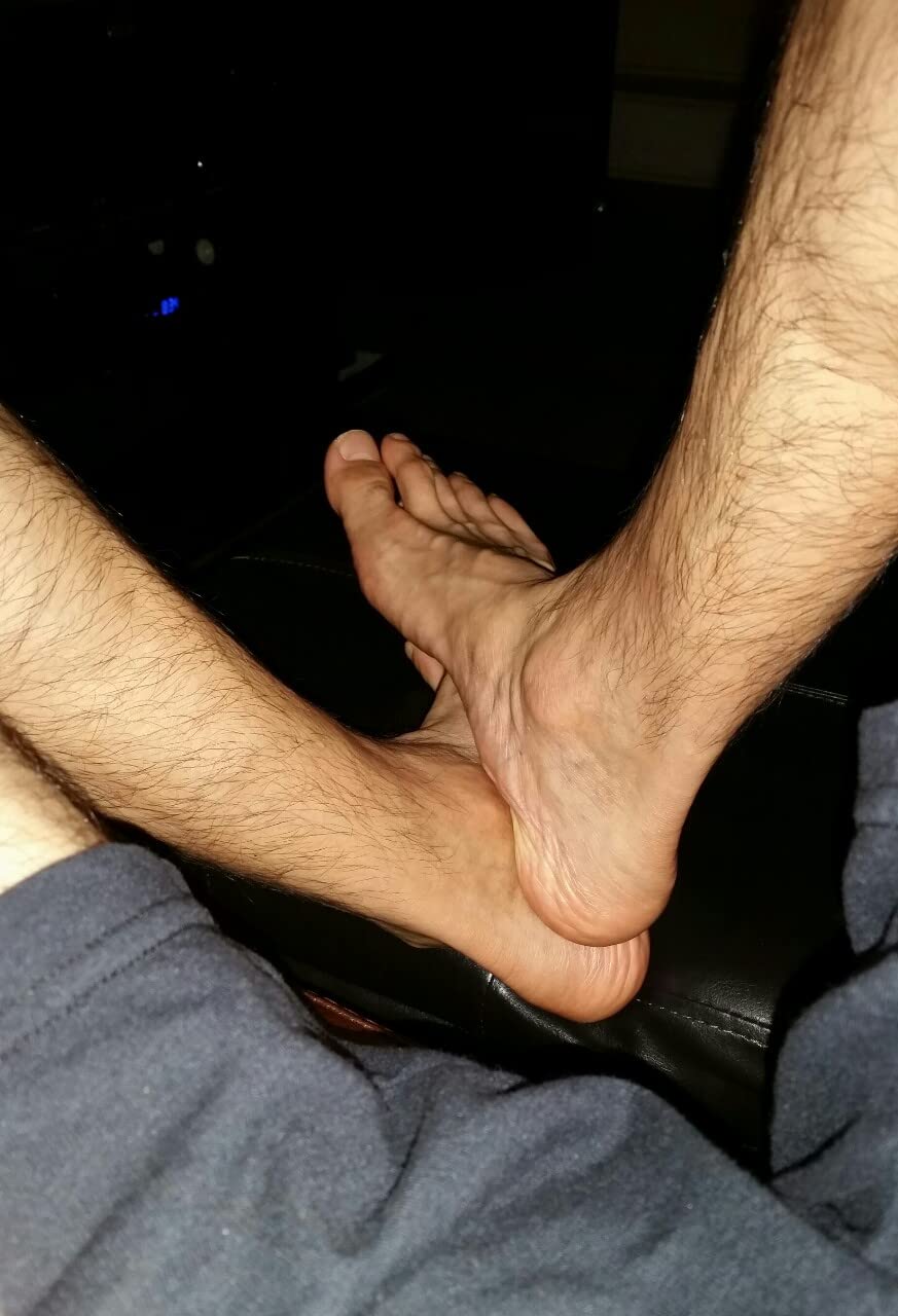 don gooch recommends Guys Feet Porn