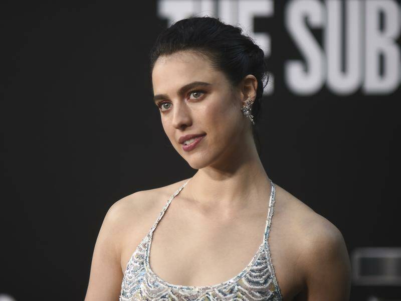 Margaret Qualley Hot guide knoxville