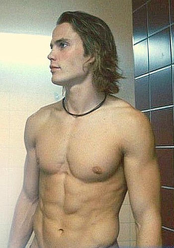 beth plumley recommends Taylor Kitsch Nude