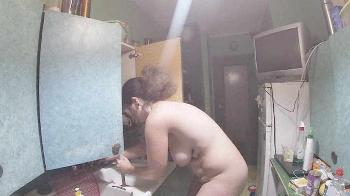 clark holmes add photo naked for the plumber