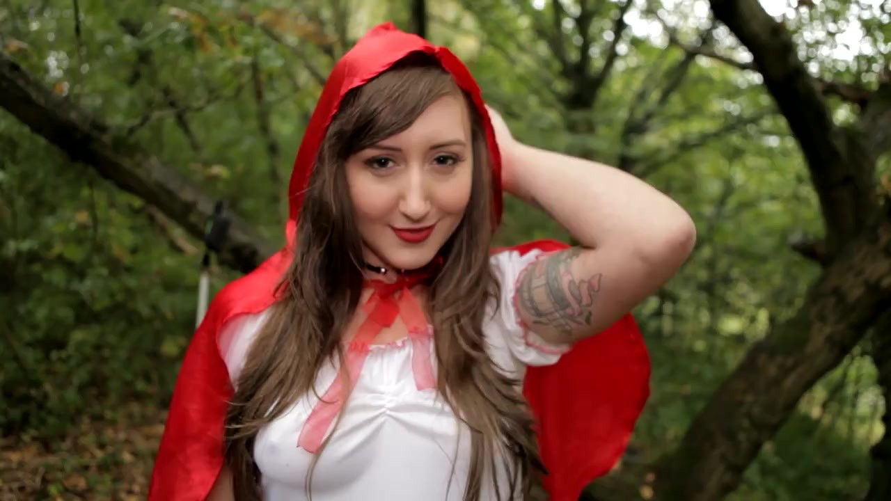 amanda barren recommends Red Riding Hood Pornhub