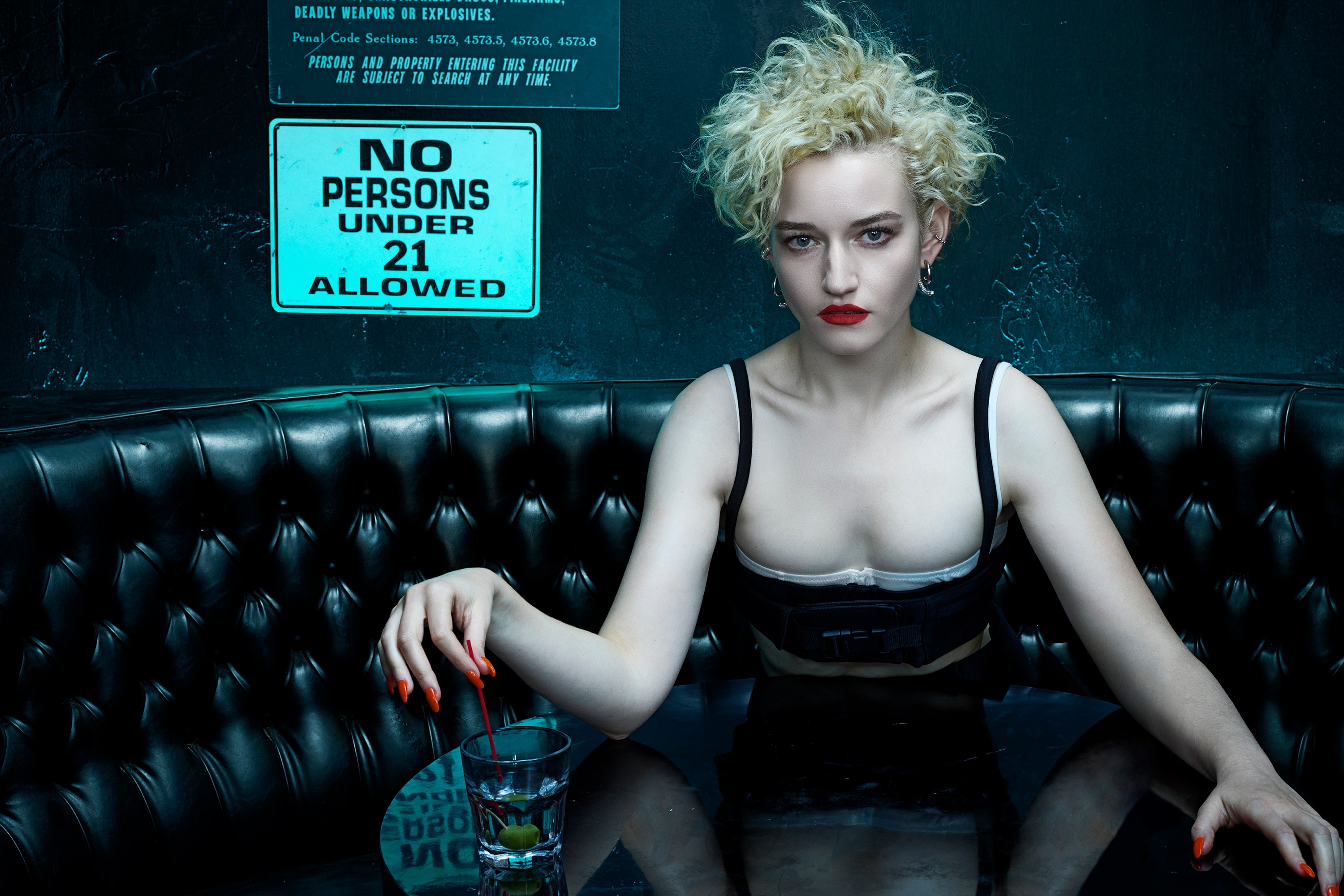 brad openshaw recommends Julia Garner Nude