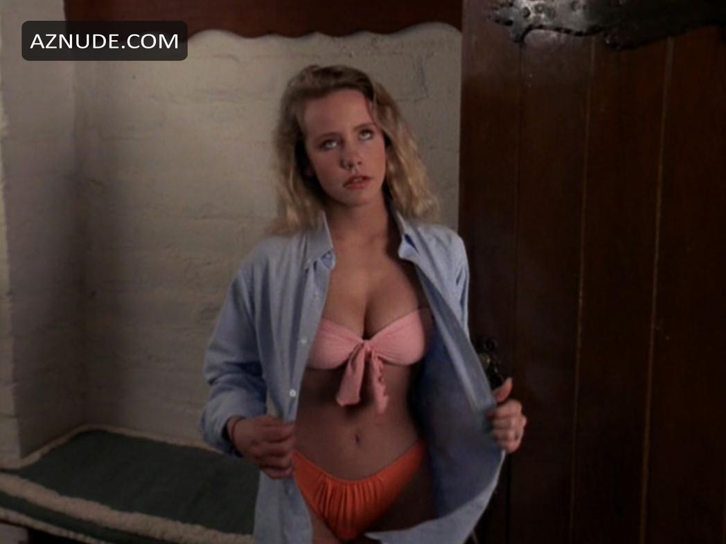 arya soma recommends Amanda Peterson Nude