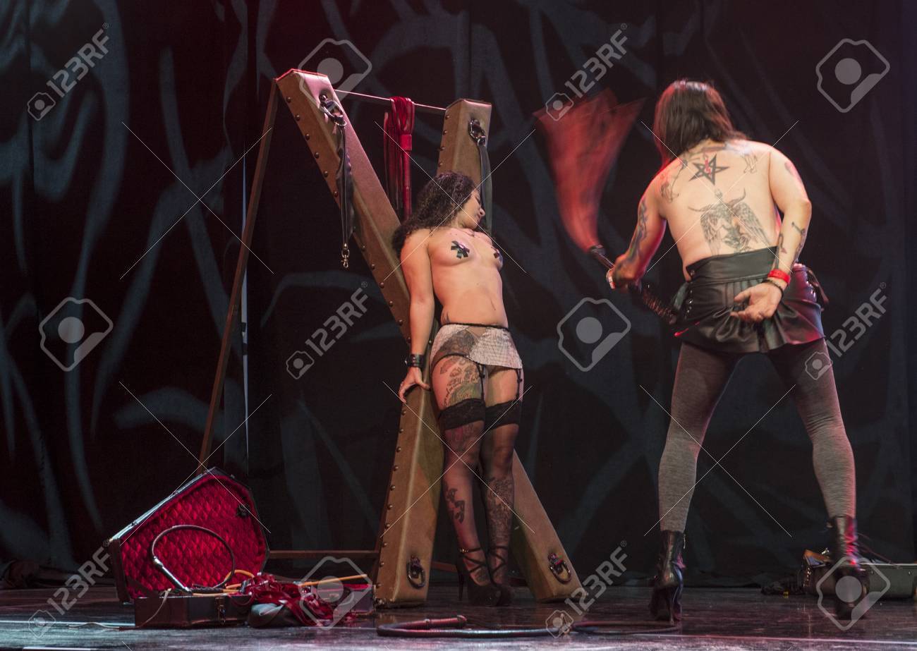 christina dupree add bdsm show photo