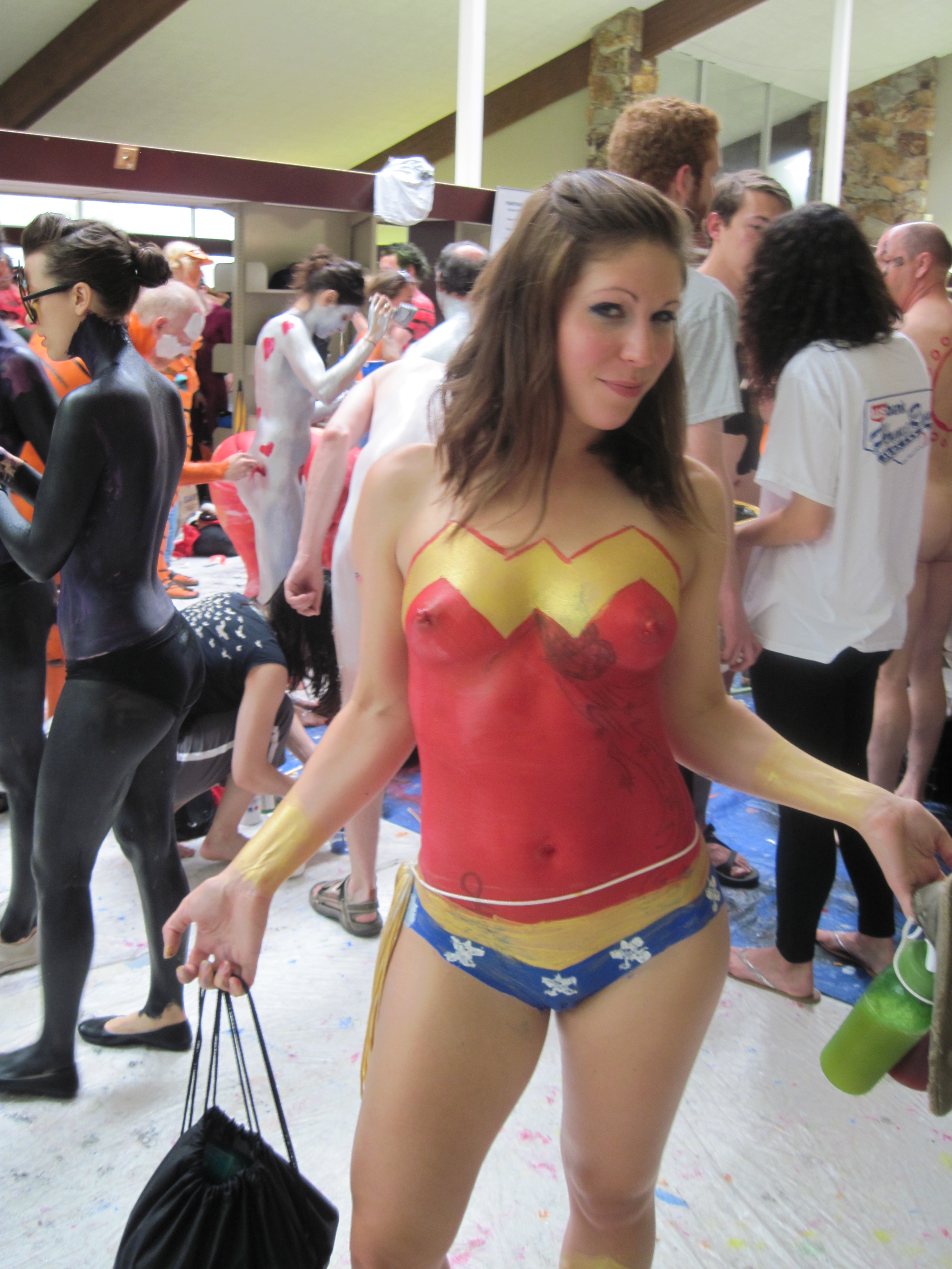 angela hendy recommends Comic Con Nude