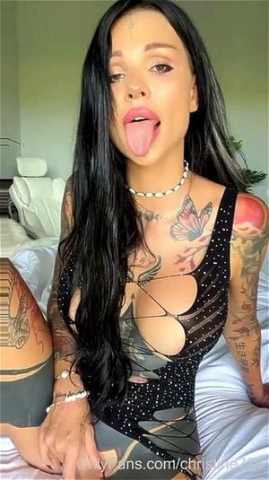 carmen oller recommends onlyfans babe leaked pic