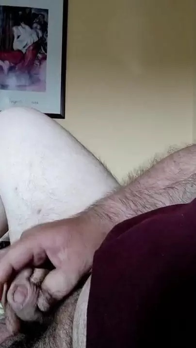 Fat Man Jacking Off cam performer