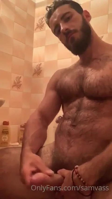 Hairy Man Jerk Off no whatsapp