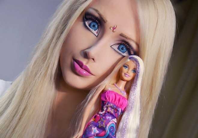 Laney Barbie fakes page