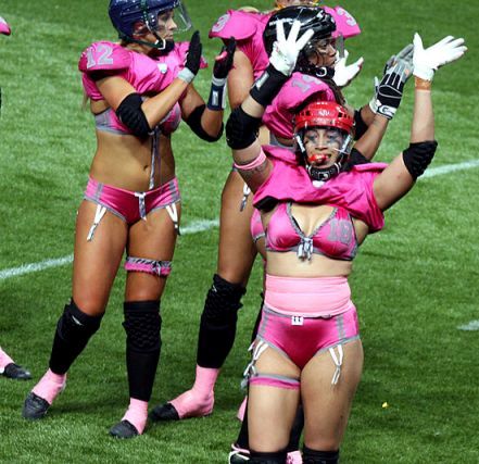 angie hervey recommends lfl nip slip pic