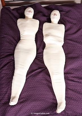 mummification bondage