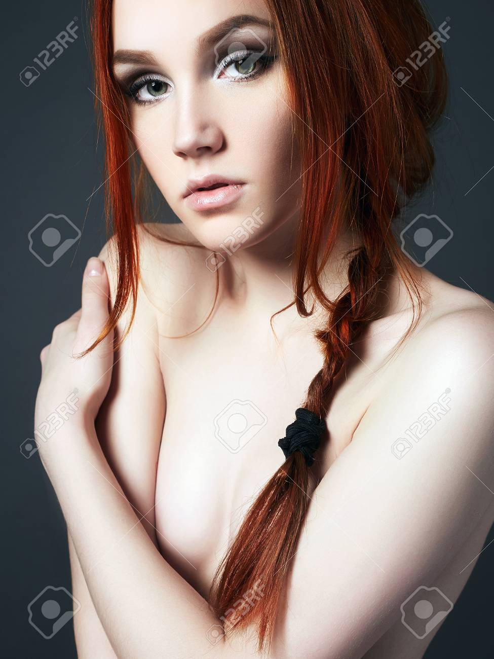 Naked Beautiful Redheads spank kylie