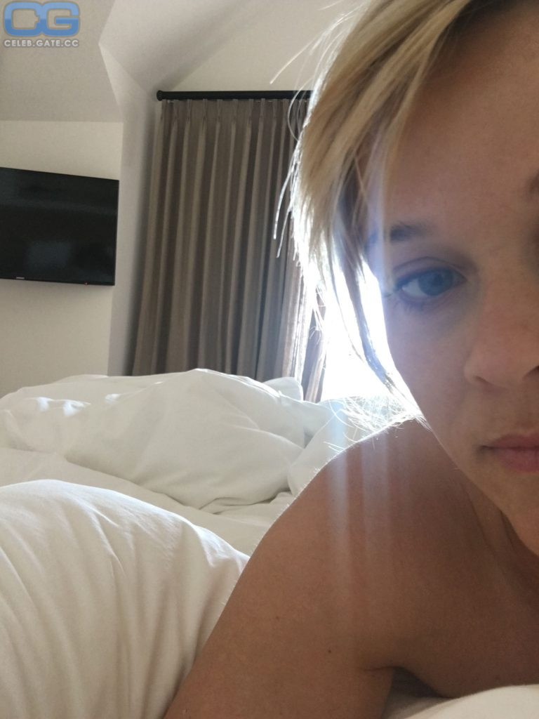 bjorn kruse add reese witherspoon naked photo