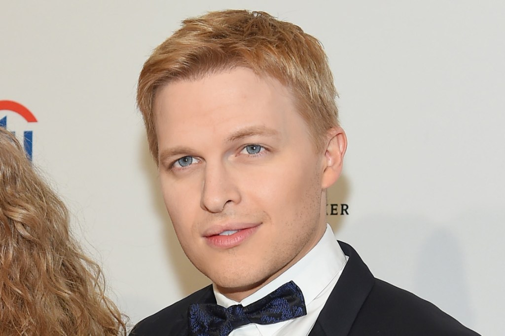 alena vlasenko recommends ronan farrow naked pic