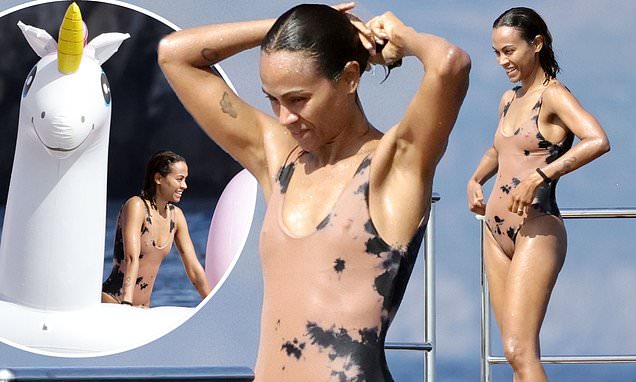 Best of Zoe saldana naked pictures