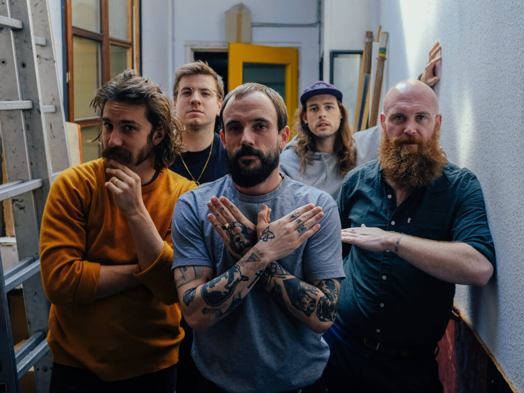 IDLES WATCH THE VIDEO FOR 'WAR' NEW ALBUM 'ULTRA MONO' OUT NOW
