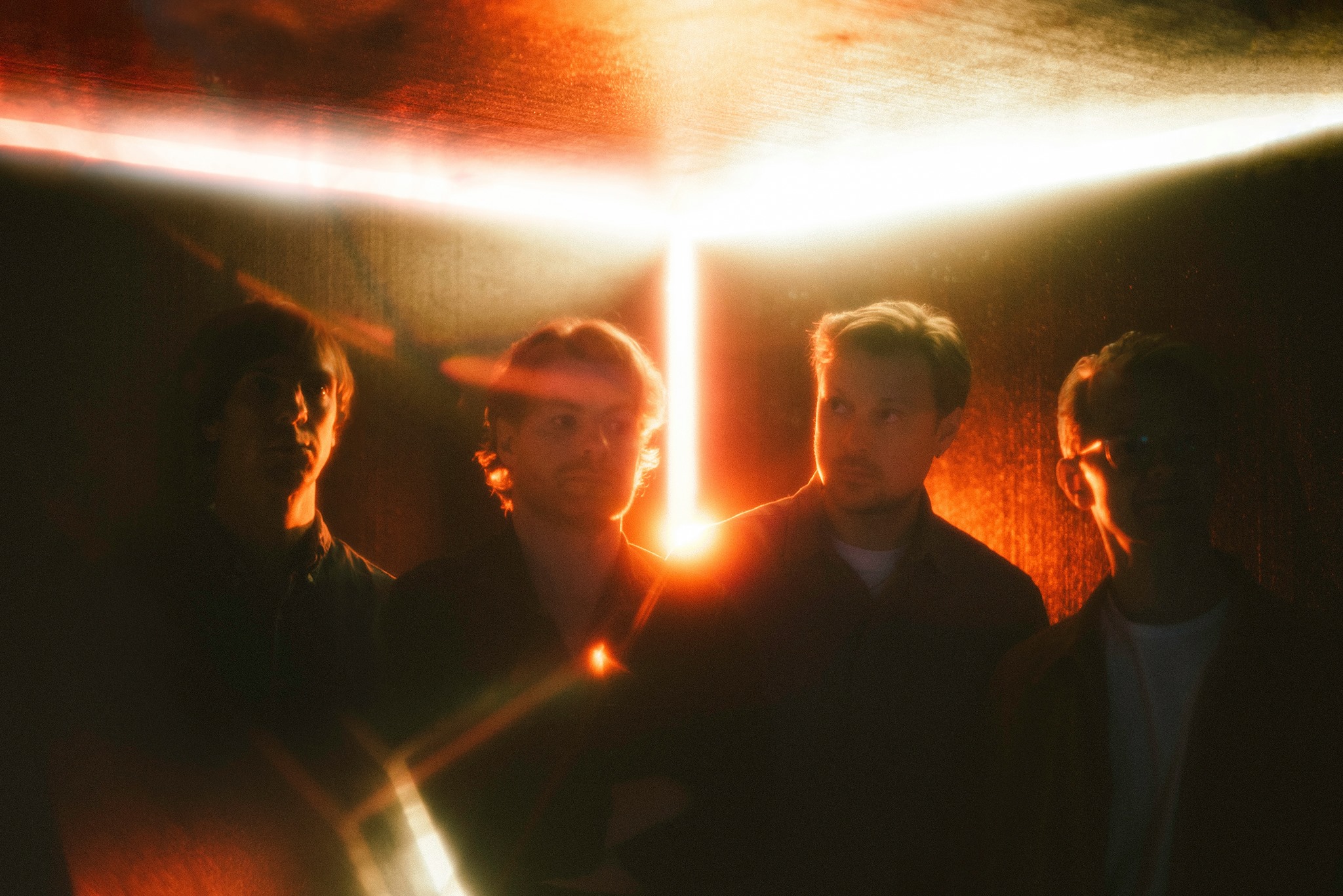 DJANGO DJANGO unveil new single and video ‘FREE FROM GRAVITY’  Their new album ‘GLOWING IN THE DARK’ out via Because/Caroline on FEBRUARY 12.