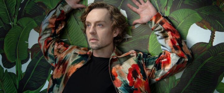 Darren Hayes returns with new music after 10 years, headline performer at 2022 Mardi Gras Parade