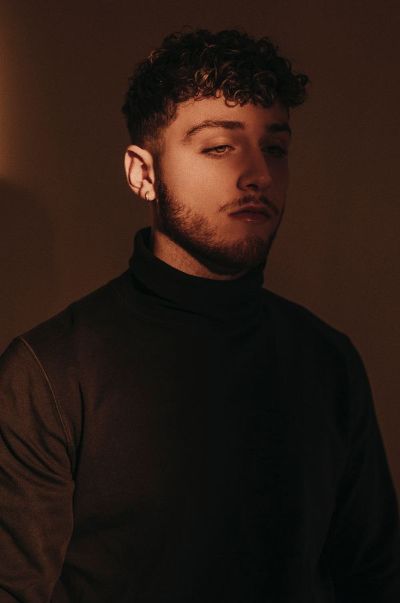 BAZZI RETURNS WITH NEW SONG ‘CAUGHT IN THE FIRE’