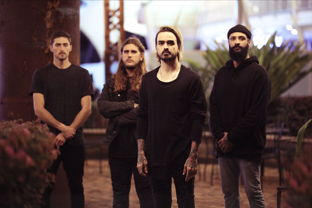 LIKE MOTHS TO FLAMES REVEAL SURPRISE EP ‘WHERE THE LIGHT REFUSES TO GO’